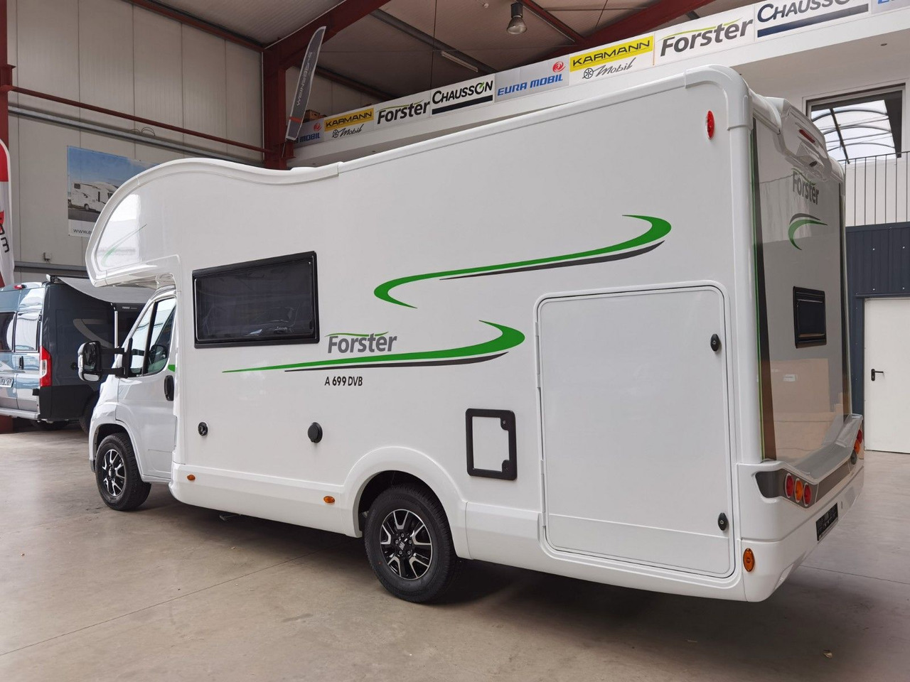 Forster A 699 DVB / -2025- / 140PS / DOPPEL - STOCKBETT - Alkoven Wohnmobil: das Bild 5 Forster A 699 DVB / -2025- / 140PS / DOPPEL - STOCKBETT - Alkoven Wohnmobil: das Bild 5