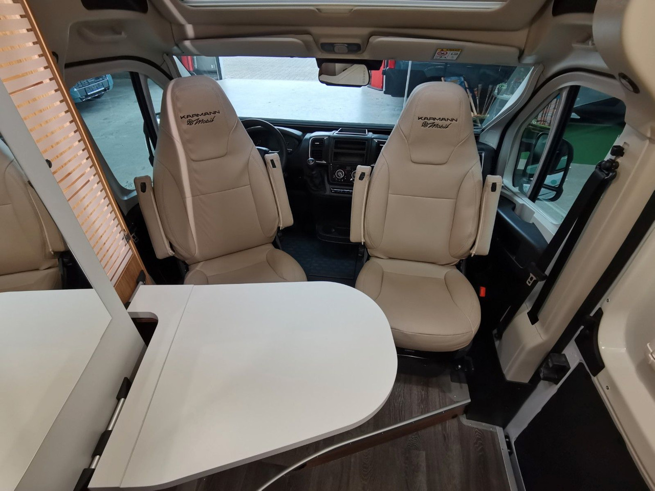 Karmann DEXTER 600 /2026/8G.AUTOM./ EINZELBETTEN 5.99M - Camper Van: das Bild 5 Karmann DEXTER 600 /2026/8G.AUTOM./ EINZELBETTEN 5.99M - Camper Van: das Bild 5