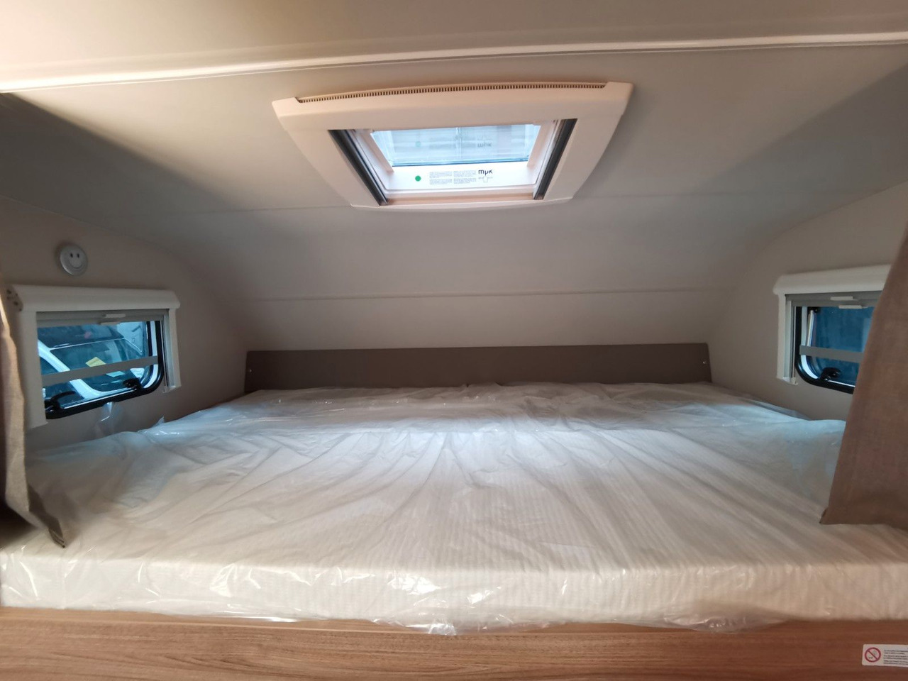 Alkoven Wohnmobil Weinsberg CARAHOME 650 DG / 140 PS / TOP - AUSSTATTUNG: das Bild 22 Alkoven Wohnmobil Weinsberg CARAHOME 650 DG / 140 PS / TOP - AUSSTATTUNG: das Bild 22