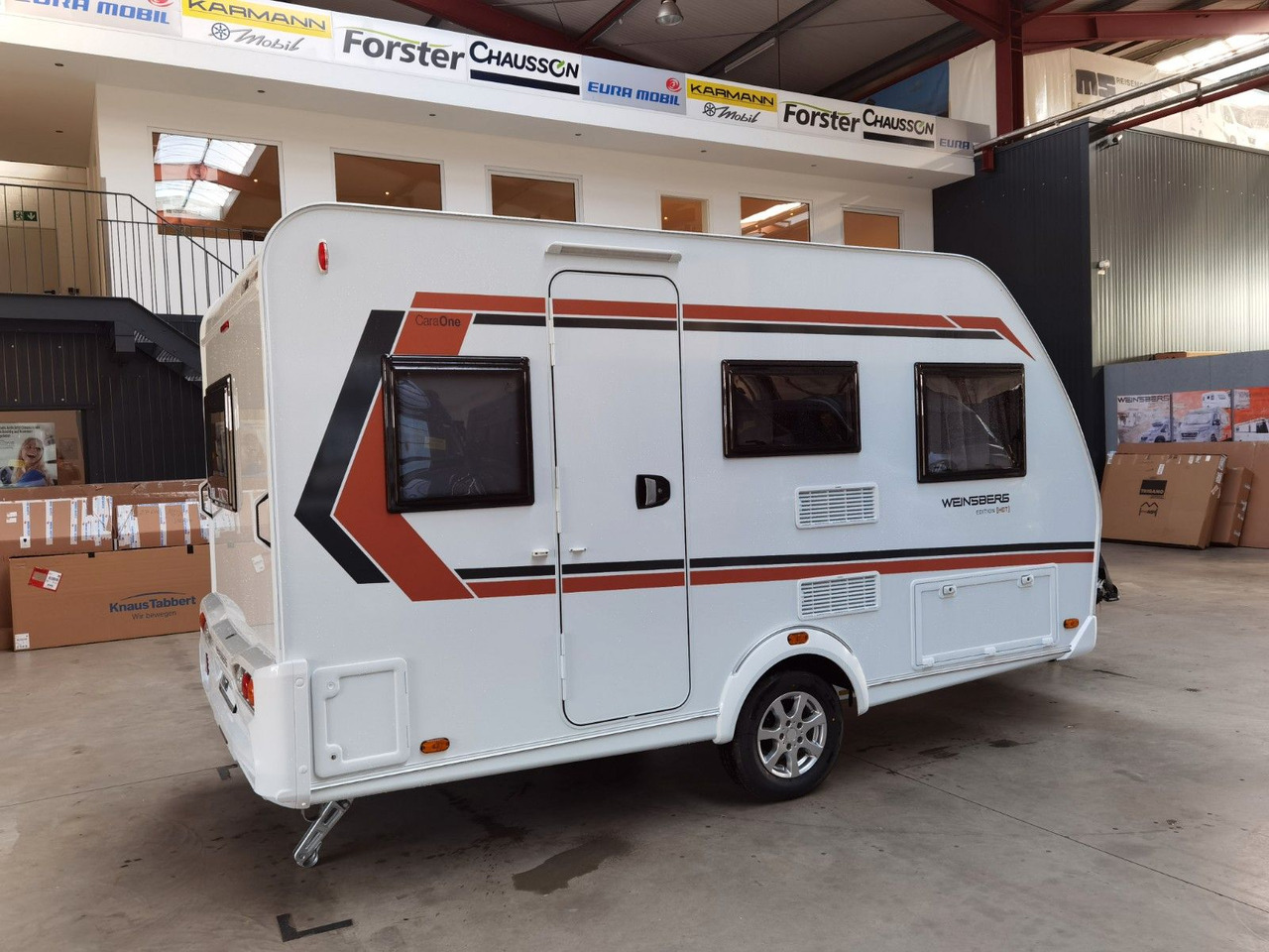 Weinsberg CARAONE 390 QD - EDITION HOT / -2025 -/ 1350 KG - Wohnwagen: das Bild 4 Weinsberg CARAONE 390 QD - EDITION HOT / -2025 -/ 1350 KG - Wohnwagen: das Bild 4