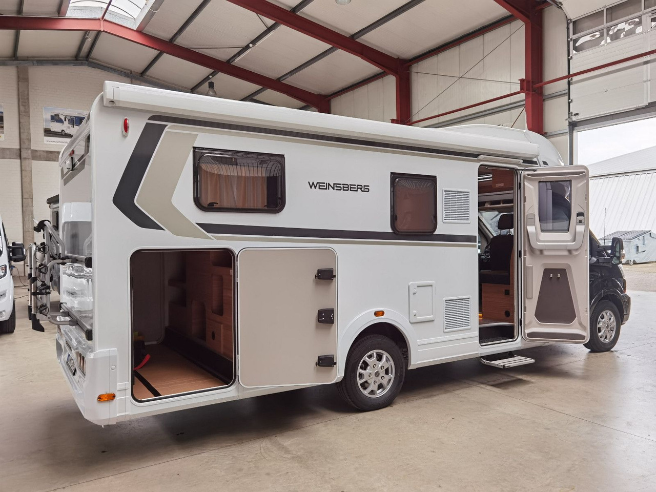 Teilintegriertes Wohnmobil Weinsberg CARASUITE 700 MEG /155PS /EINZELBETTEN & RAUMBAD: das Bild 8