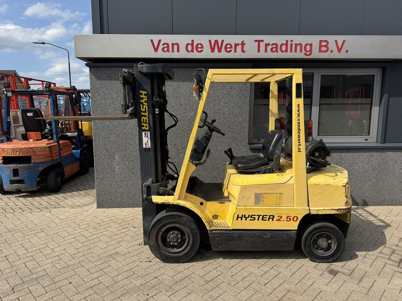 Treibgasstapler Hyster H2.50XM Triplo 470 Freelift / Sideshift LPG 1995: das Bild 6