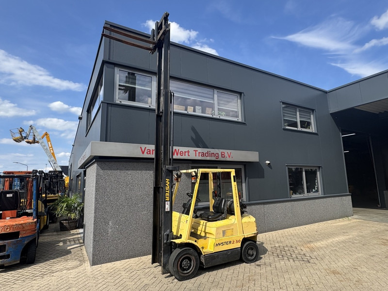 Treibgasstapler Hyster H2.50XM Triplo 470 Freelift / Sideshift LPG 1995: das Bild 8