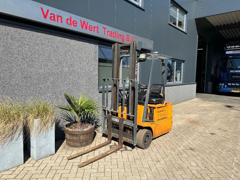 Still R50-15 Heftruck Duplo 330 Sideshift elektrisch - Elektrostapler: das Bild 4 Still R50-15 Heftruck Duplo 330 Sideshift elektrisch - Elektrostapler: das Bild 4