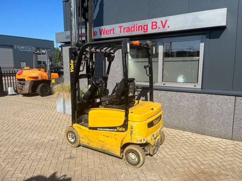 Elektrostapler Yale ERP16VF heftruck ERP16VF triplo460 freelift SIDESHIFT 2016: das Bild 15