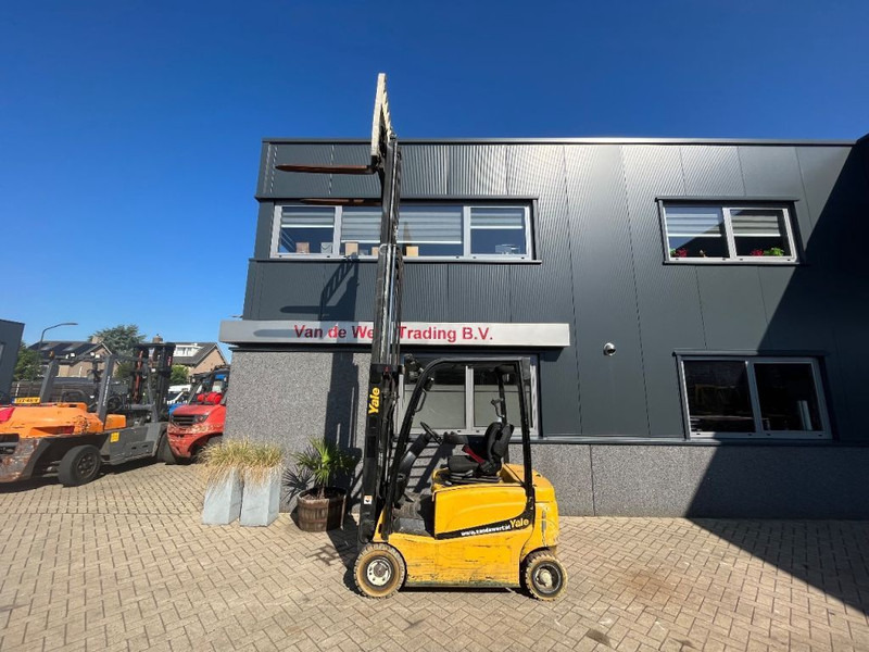 Elektrostapler Yale ERP16VF heftruck ERP16VF triplo460 freelift SIDESHIFT 2016: das Bild 19