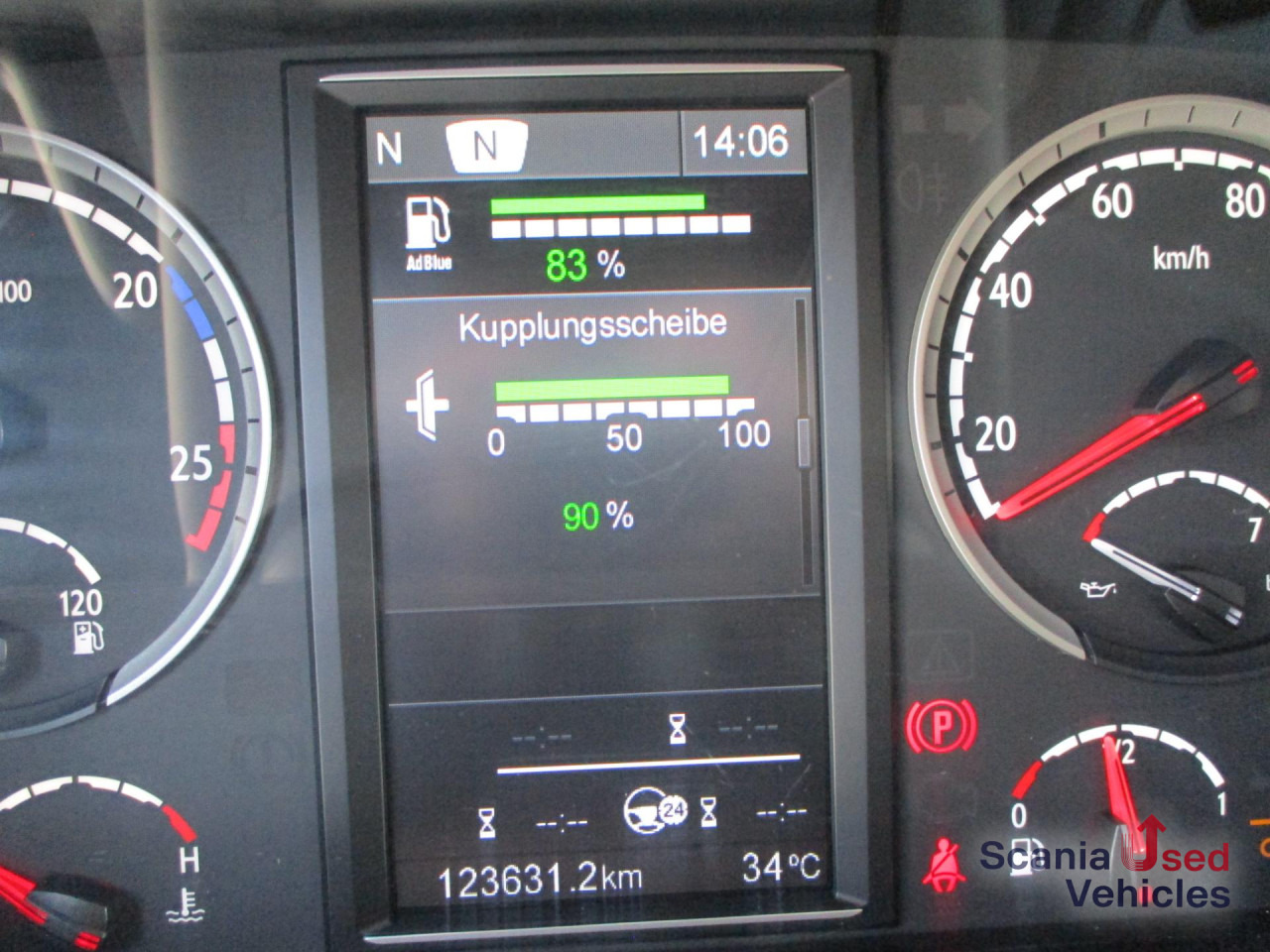 SCANIA P 320 DB6x2*4MLB EWERS Getränkeaufbau, 2 x AHK - Getränkeaufbau LKW: das Bild 3 SCANIA P 320 DB6x2*4MLB EWERS Getränkeaufbau, 2 x AHK - Getränkeaufbau LKW: das Bild 3
