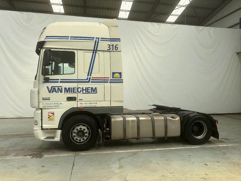 DAF XF 105.410 Superspacecab - Sattelzugmaschine: das Bild 2 DAF XF 105.410 Superspacecab - Sattelzugmaschine: das Bild 2
