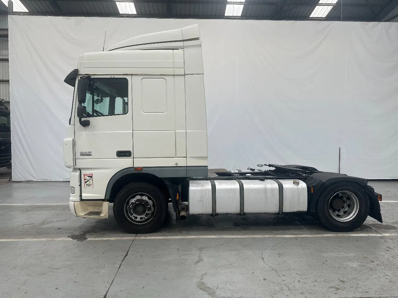 DAF XF 105.460 Spacecab EURO 5 - Sattelzugmaschine: das Bild 2 DAF XF 105.460 Spacecab EURO 5 - Sattelzugmaschine: das Bild 2