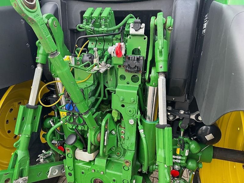 John Deere 6R110 AP 50KM COMMAND-PRO + VOORLADER G5-DISPLAY!!! - Traktor: das Bild 4 John Deere 6R110 AP 50KM COMMAND-PRO + VOORLADER G5-DISPLAY!!! - Traktor: das Bild 4