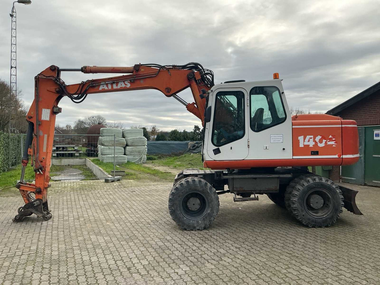 2000 ATLAS 1404 WHEELED EXCAVATOR - Mobilbagger: das Bild 3 2000 ATLAS 1404 WHEELED EXCAVATOR - Mobilbagger: das Bild 3