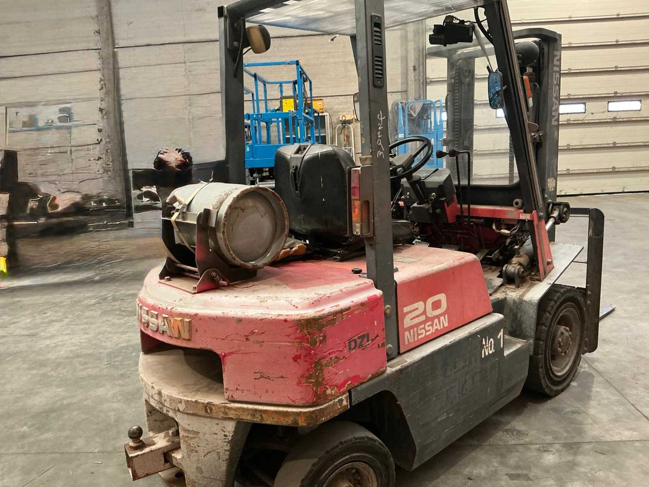 2000 NISSAN PJ02 FORKLIFT - Gabelstapler: das Bild 5 2000 NISSAN PJ02 FORKLIFT - Gabelstapler: das Bild 5