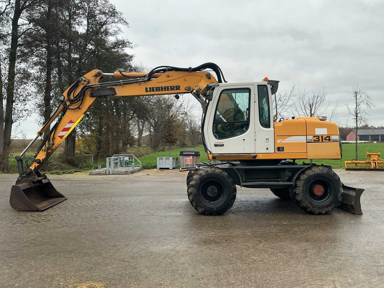 2007 LIEBHERR A314 LITRONIC WHEELED EXCAVATOR - Mobilbagger: das Bild 2 2007 LIEBHERR A314 LITRONIC WHEELED EXCAVATOR - Mobilbagger: das Bild 2