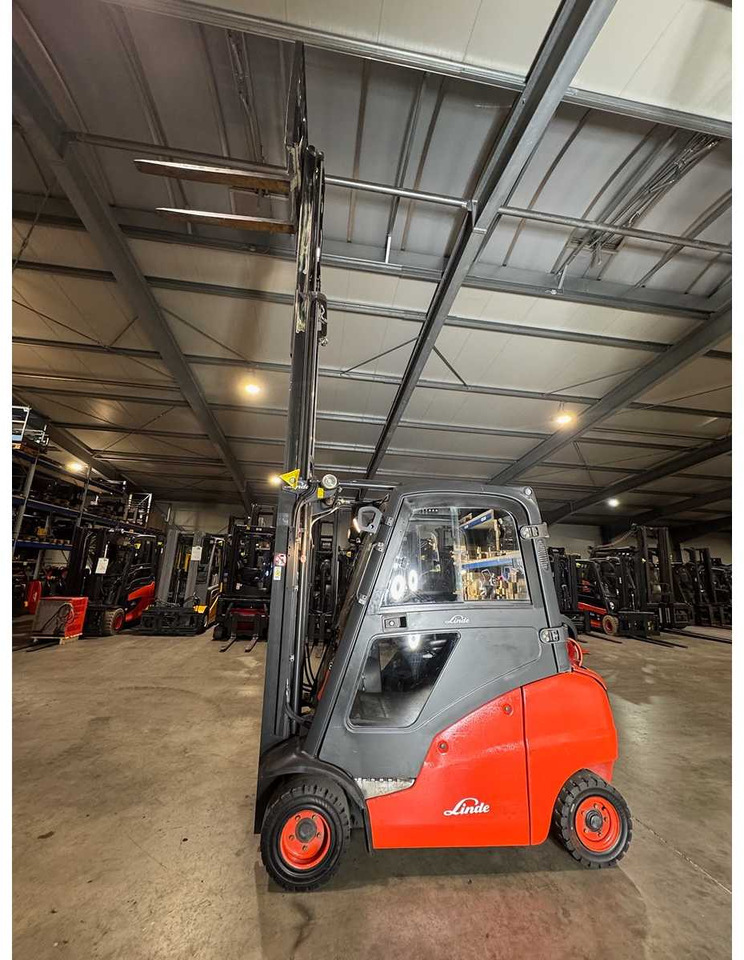 2008 SERVICE + UVV 10/2026 LINDE H20T 2,000KG TRIPLEX GAS FORKLIFT FORKLIFT 11,735 HOURS - Gabelstapler: das Bild 3 2008 SERVICE + UVV 10/2026 LINDE H20T 2,000KG TRIPLEX GAS FORKLIFT FORKLIFT 11,735 HOURS - Gabelstapler: das Bild 3