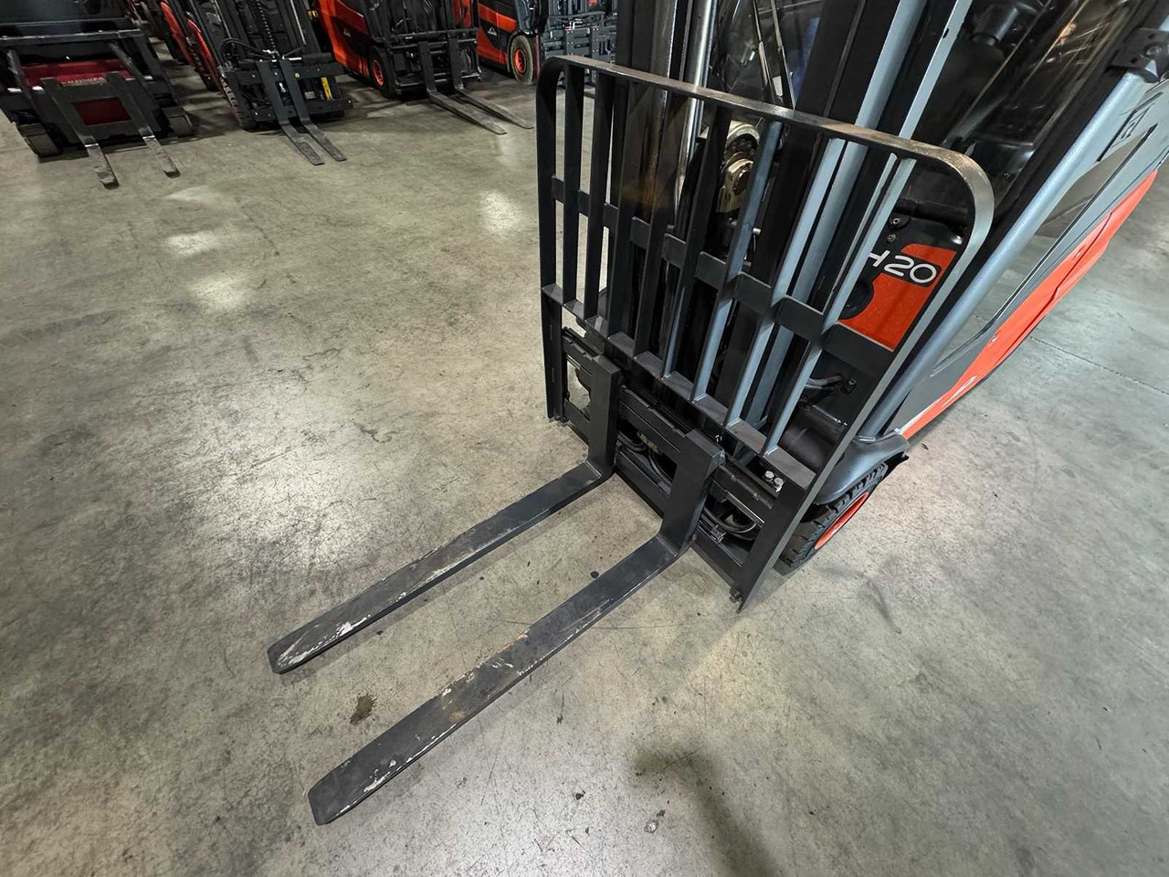 2008 SERVICE + UVV 10/2026 LINDE H20T 2,000KG TRIPLEX GAS FORKLIFT FORKLIFT 11,735 HOURS - Gabelstapler: das Bild 5 2008 SERVICE + UVV 10/2026 LINDE H20T 2,000KG TRIPLEX GAS FORKLIFT FORKLIFT 11,735 HOURS - Gabelstapler: das Bild 5