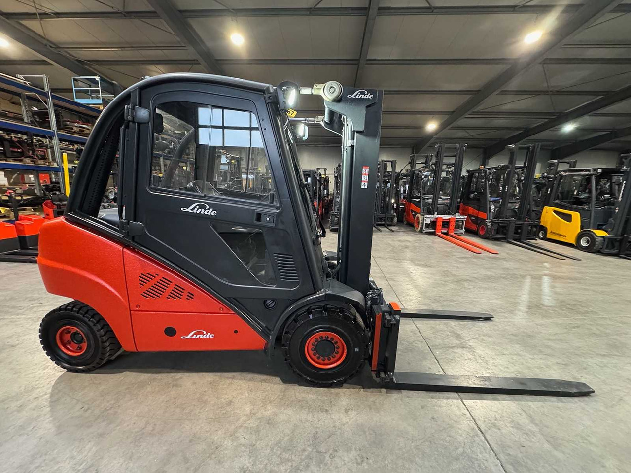 Gabelstapler 2010 LINDE H30D-01 3.000KG 3.+4. VALVE FORK ADJUSTER TRIPLEX DIESEL FORKLIFT FORKLIFT 10,482 HOURS.: das Bild 9 Gabelstapler 2010 LINDE H30D-01 3.000KG 3.+4. VALVE FORK ADJUSTER TRIPLEX DIESEL FORKLIFT FORKLIFT 10,482 HOURS.: das Bild 9