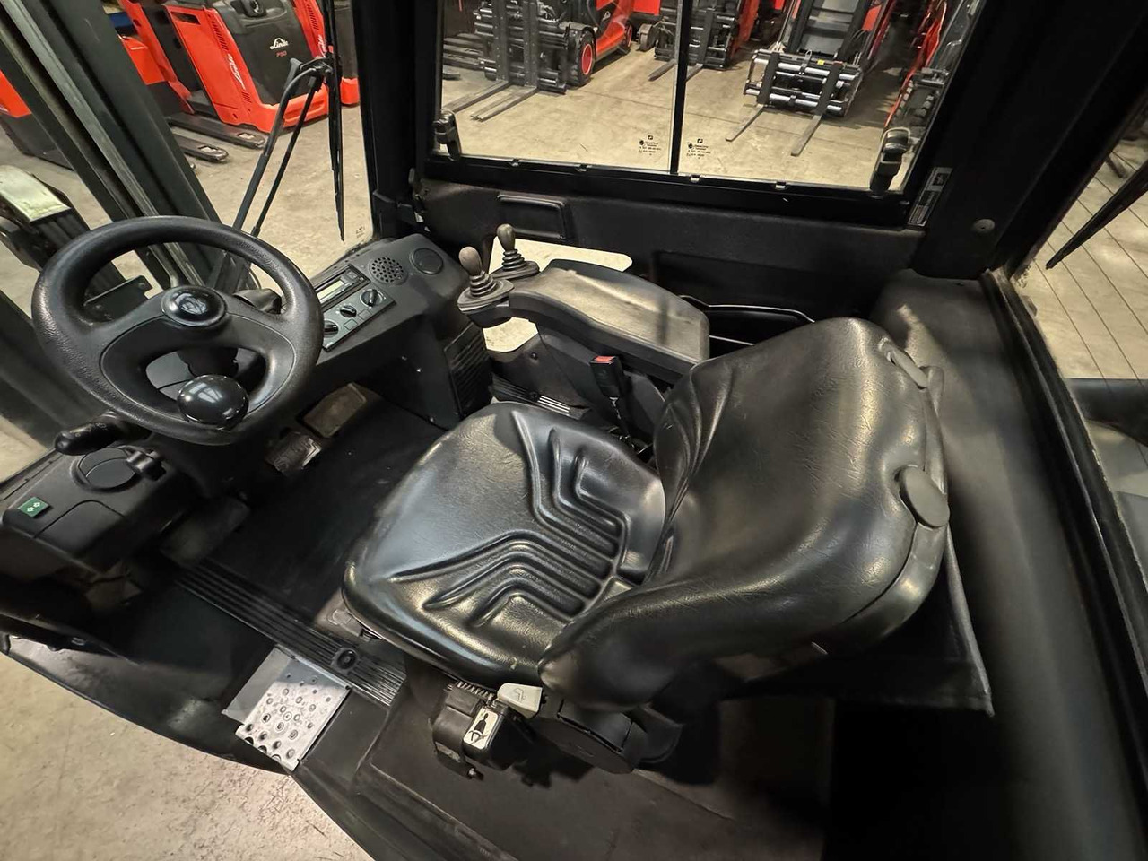 Gabelstapler 2010 LINDE H30D-01 3.000KG 3.+4. VALVE FORK ADJUSTER TRIPLEX DIESEL FORKLIFT FORKLIFT 10,482 HOURS.: das Bild 16 Gabelstapler 2010 LINDE H30D-01 3.000KG 3.+4. VALVE FORK ADJUSTER TRIPLEX DIESEL FORKLIFT FORKLIFT 10,482 HOURS.: das Bild 16