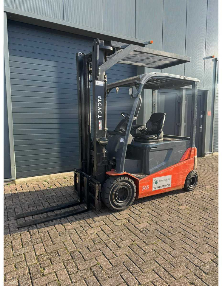 2013 TOYOTA 8FBMT25 FORKLIFT - Gabelstapler: das Bild 1 2013 TOYOTA 8FBMT25 FORKLIFT - Gabelstapler: das Bild 1