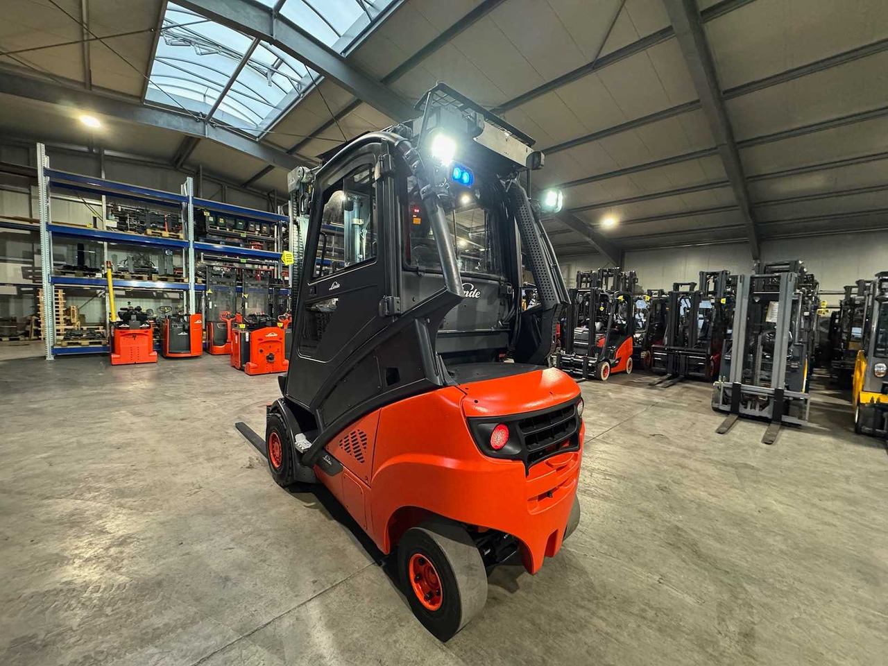 Gabelstapler 2015 LINDE H25D-02 2.500KG 3.+4TH VALVE FORK ADJUSTER DIESEL FORKLIFT FORKLIFT 10.925 HOURS.: das Bild 9