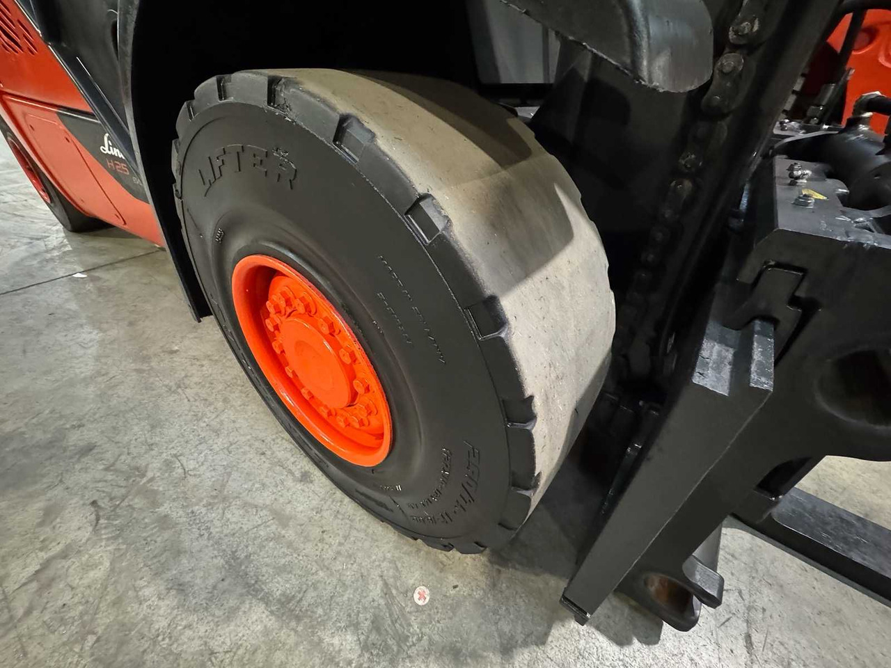 Gabelstapler 2015 LINDE H25D-02 2.500KG 3.+4TH VALVE FORK ADJUSTER DIESEL FORKLIFT FORKLIFT 10.925 HOURS.: das Bild 11