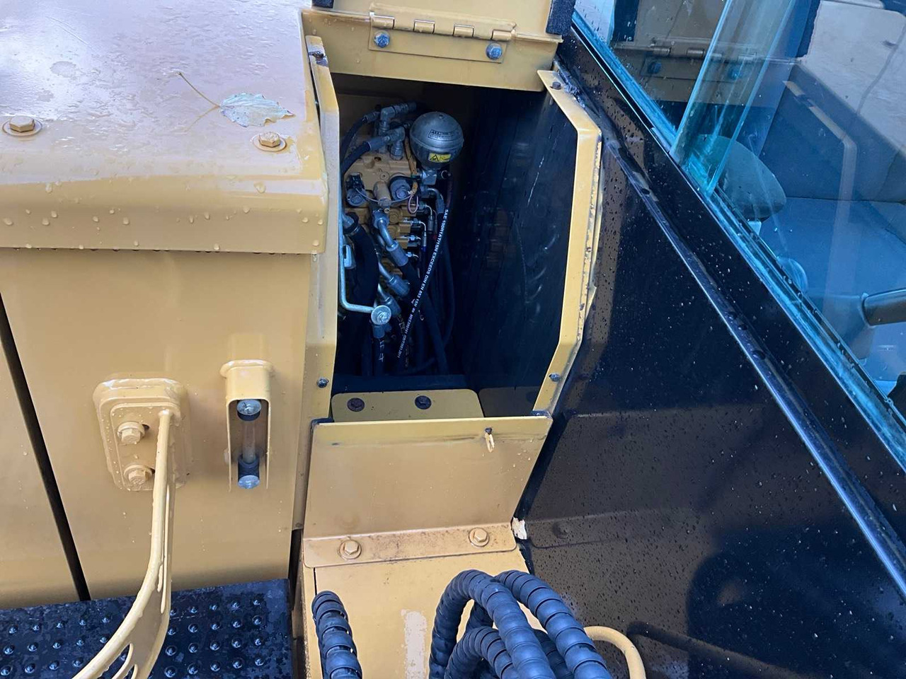 Bagger 2016 CATERPILLAR 305.5E2 MIDI EXCAVATOR: das Bild 28