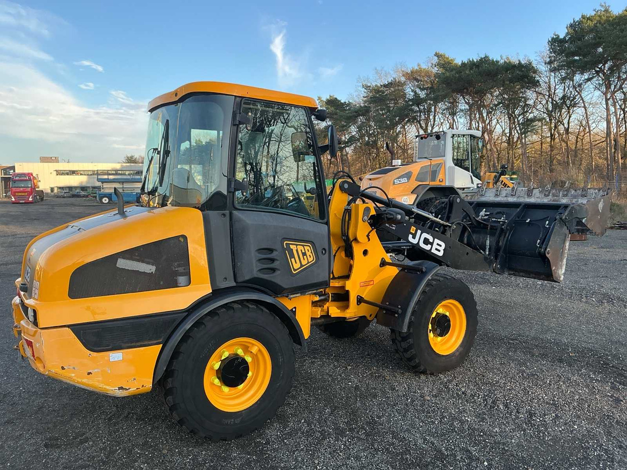 2017 JCB 406 T4 SHOVEL - Radlader: das Bild 2 2017 JCB 406 T4 SHOVEL - Radlader: das Bild 2