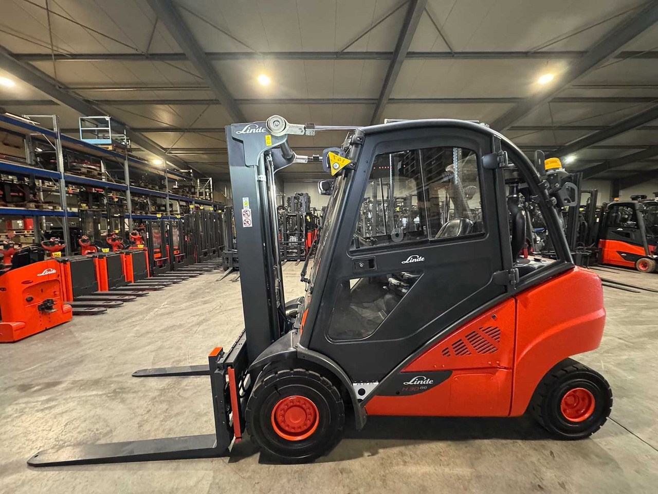 2017 SERVICE + UVV 11/2026 LINDE H30D EVO 3,000KG DUPLEX FREE LIFT 3RD + 4TH VALVE FORK ADJUSTER DIESEL FORKLIFT FORKLIFT 4,702 HOURS. - Gabelstapler: das Bild 2 2017 SERVICE + UVV 11/2026 LINDE H30D EVO 3,000KG DUPLEX FREE LIFT 3RD + 4TH VALVE FORK ADJUSTER DIESEL FORKLIFT FORKLIFT 4,702 HOURS. - Gabelstapler: das Bild 2