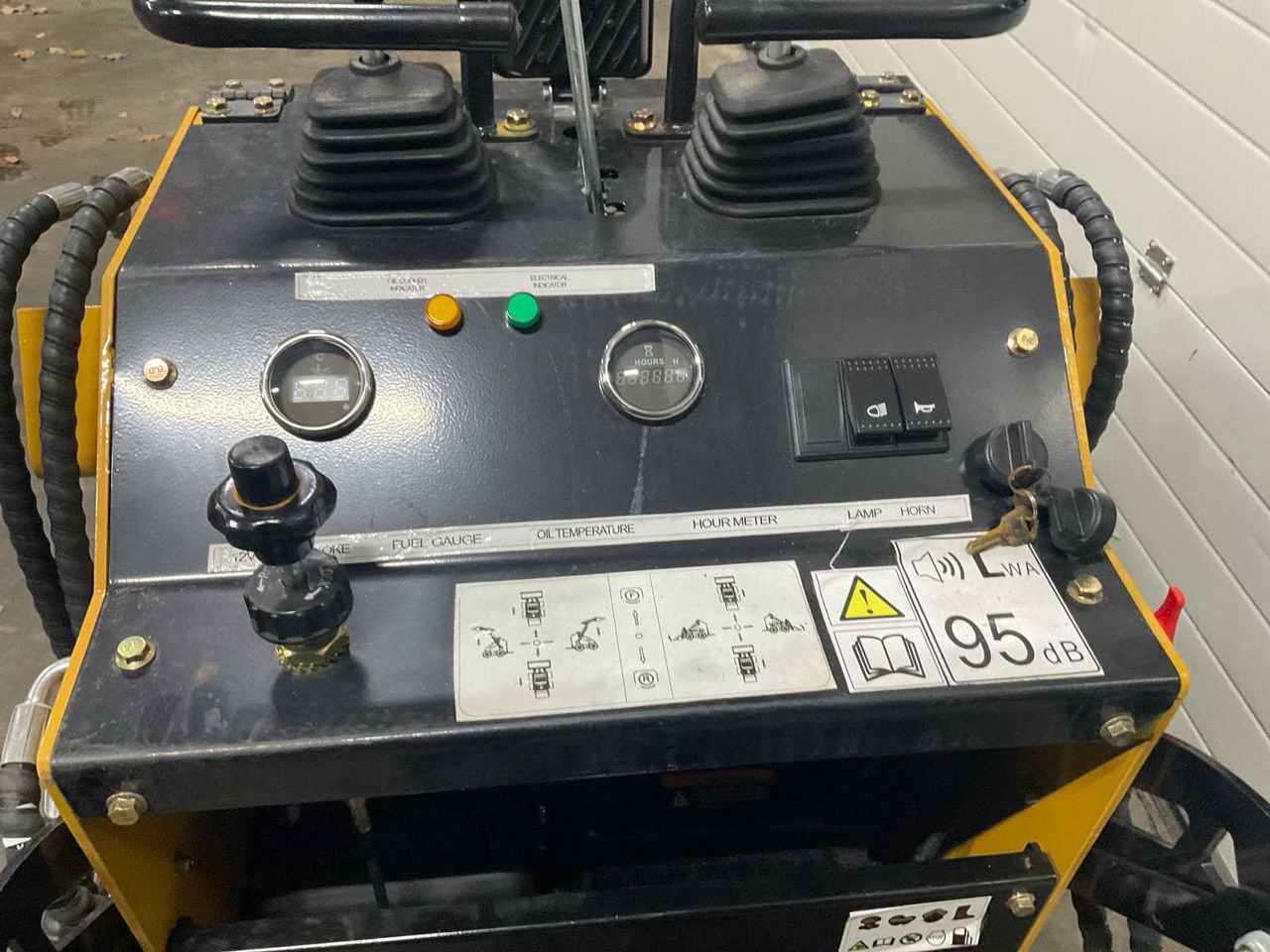 2025 JINING LIHUS HEAVY LRT 360 SKID STEER LOADER - Deltalader: das Bild 4 2025 JINING LIHUS HEAVY LRT 360 SKID STEER LOADER - Deltalader: das Bild 4