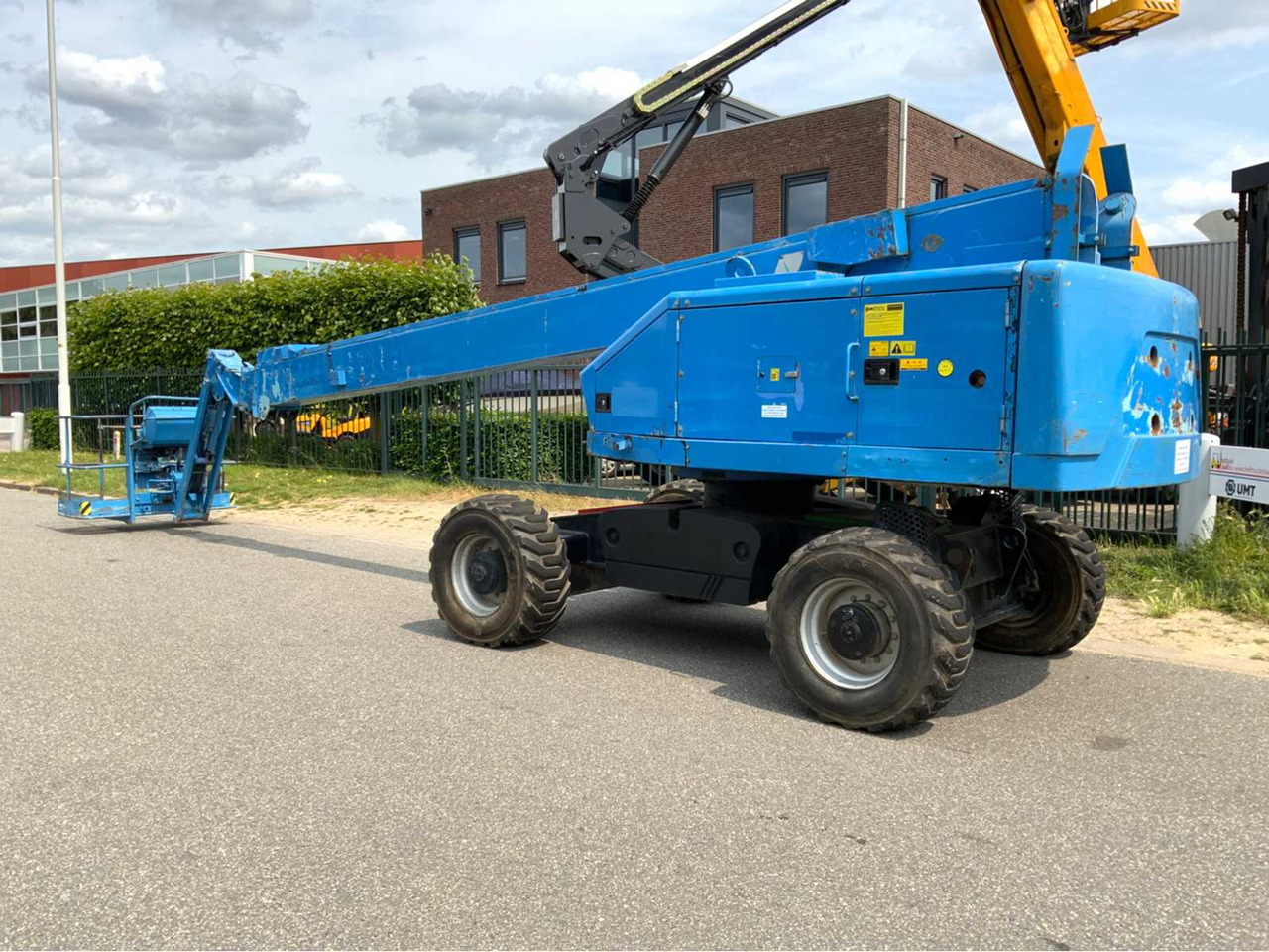 Aichi SP21AJ - Arbeitsbühne: das Bild 3 Aichi SP21AJ - Arbeitsbühne: das Bild 3
