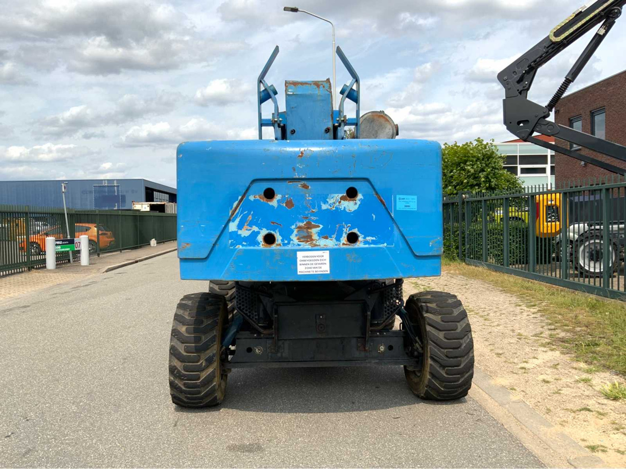 Aichi SP21AJ - Arbeitsbühne: das Bild 5 Aichi SP21AJ - Arbeitsbühne: das Bild 5