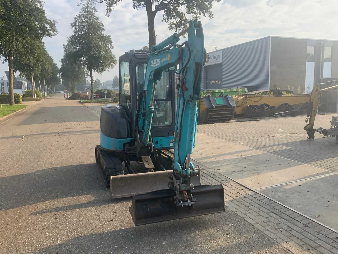 Airman AX30U-4 - Minibagger: das Bild 5 Airman AX30U-4 - Minibagger: das Bild 5