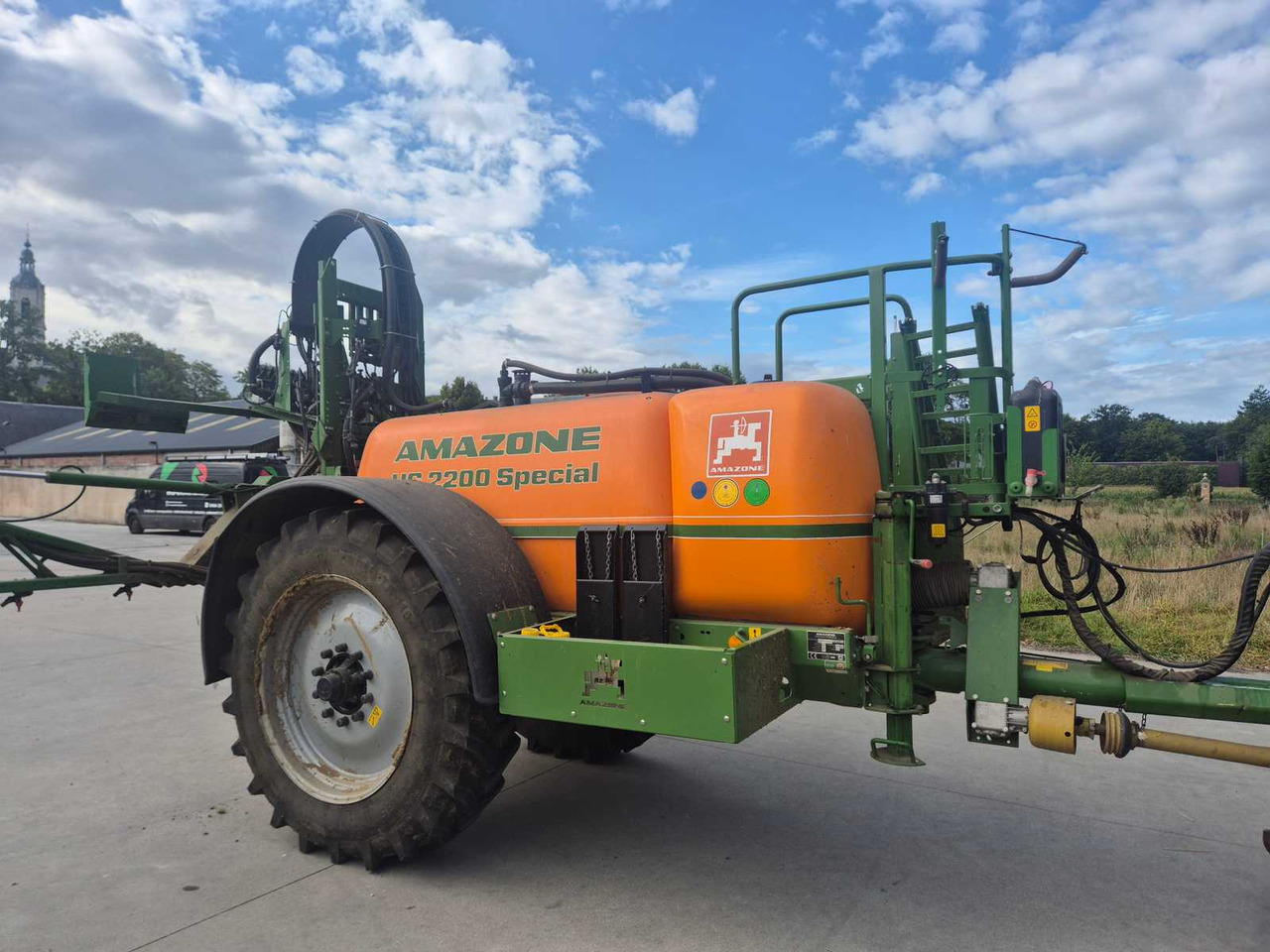 Amazone UG2200 - Pflanzenschutzspritze: das Bild 2 Amazone UG2200 - Pflanzenschutzspritze: das Bild 2