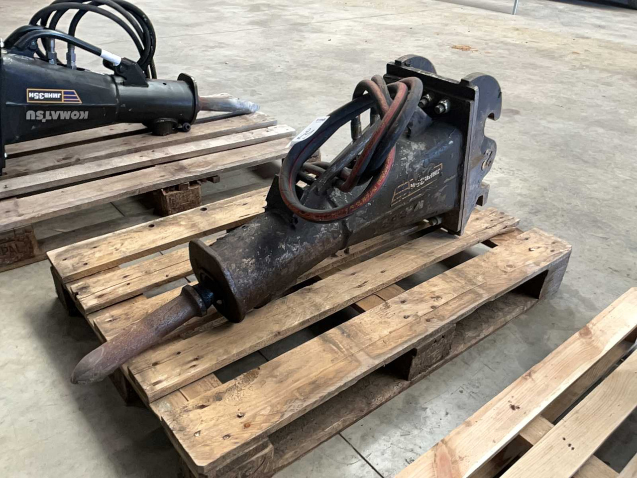 Komatsu JMHB35H-2 - Anbauteil für Baumaschine: das Bild 1 Komatsu JMHB35H-2 - Anbauteil für Baumaschine: das Bild 1