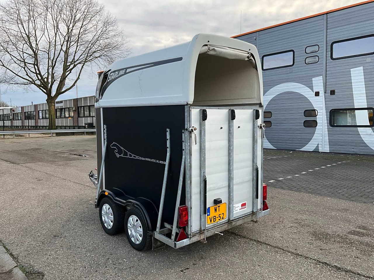 2006 ATEC STARLINE HORSE TRAILER WT-VB-52 - Anhänger: das Bild 3 2006 ATEC STARLINE HORSE TRAILER WT-VB-52 - Anhänger: das Bild 3