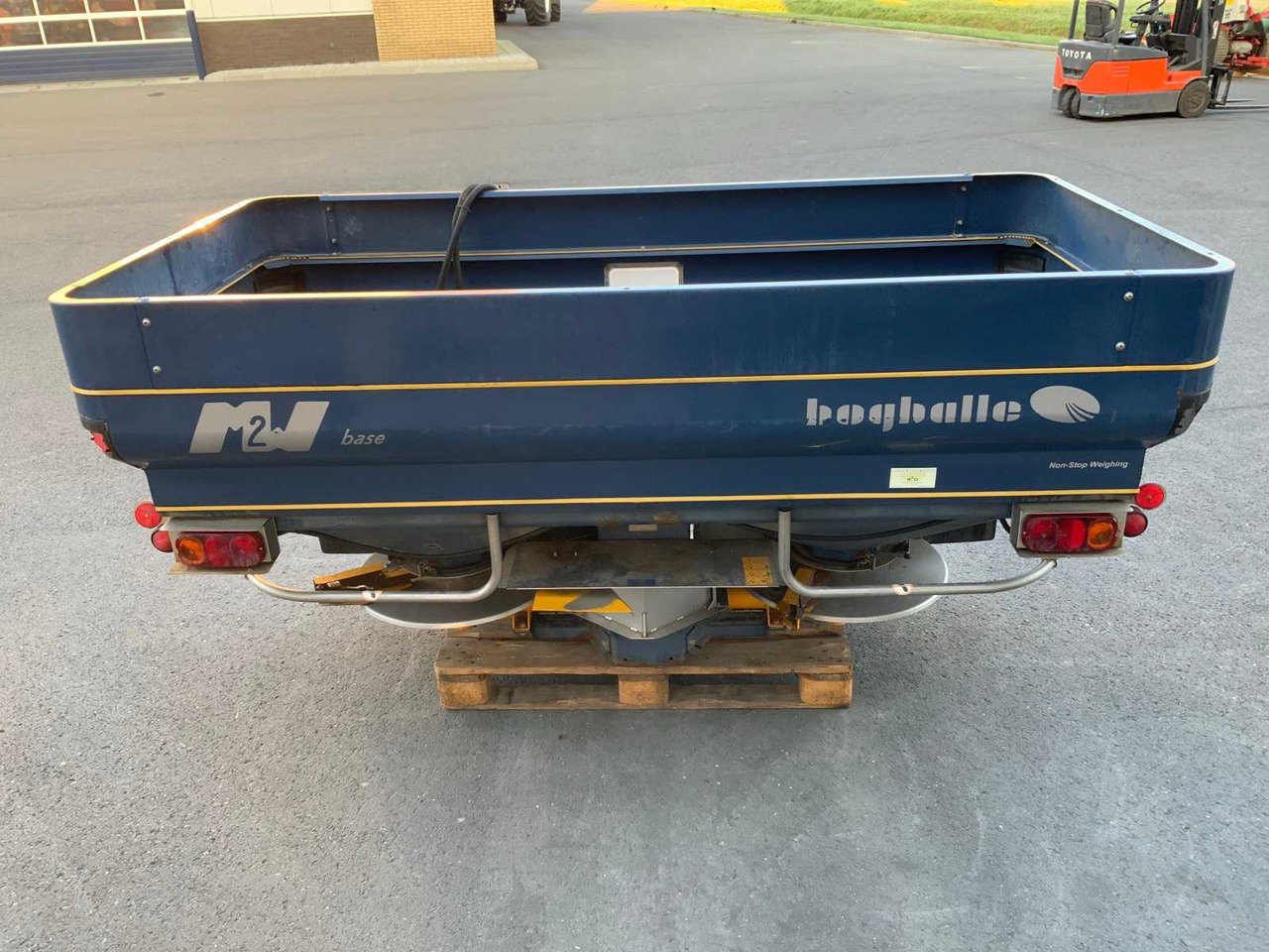Bogballe M2W - Düngerstreuer: das Bild 5 Bogballe M2W - Düngerstreuer: das Bild 5