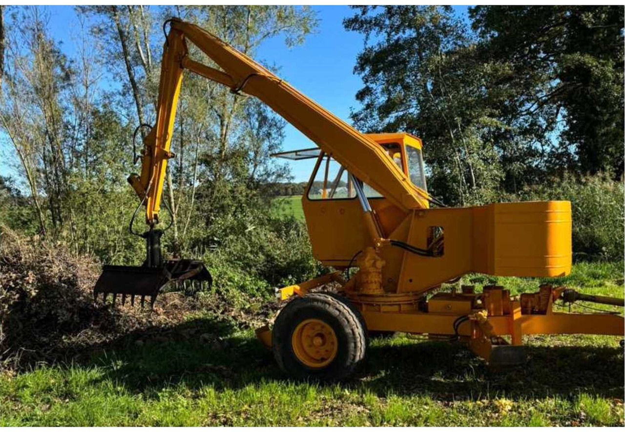 CAESAR VAIACAR TRAILED EXCAVATOR - Mobilbagger: das Bild 1 CAESAR VAIACAR TRAILED EXCAVATOR - Mobilbagger: das Bild 1