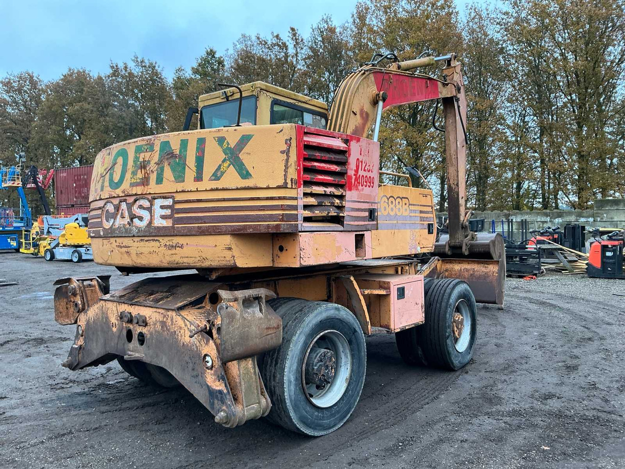 CASE 688B-P WHEELED EXCAVATOR - Mobilbagger: das Bild 5 CASE 688B-P WHEELED EXCAVATOR - Mobilbagger: das Bild 5