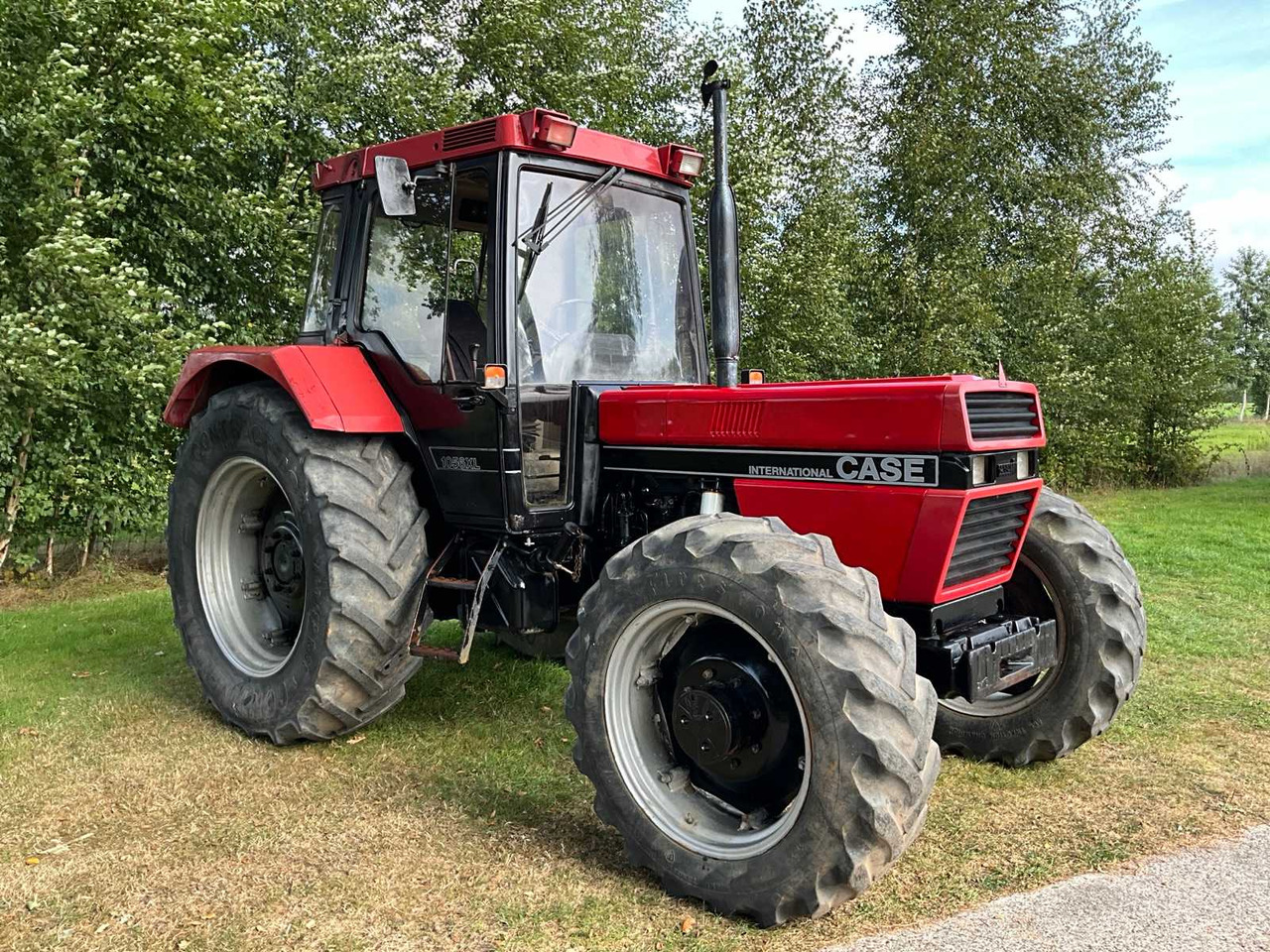 Case IH 1056XL - Traktor: das Bild 4 Case IH 1056XL - Traktor: das Bild 4