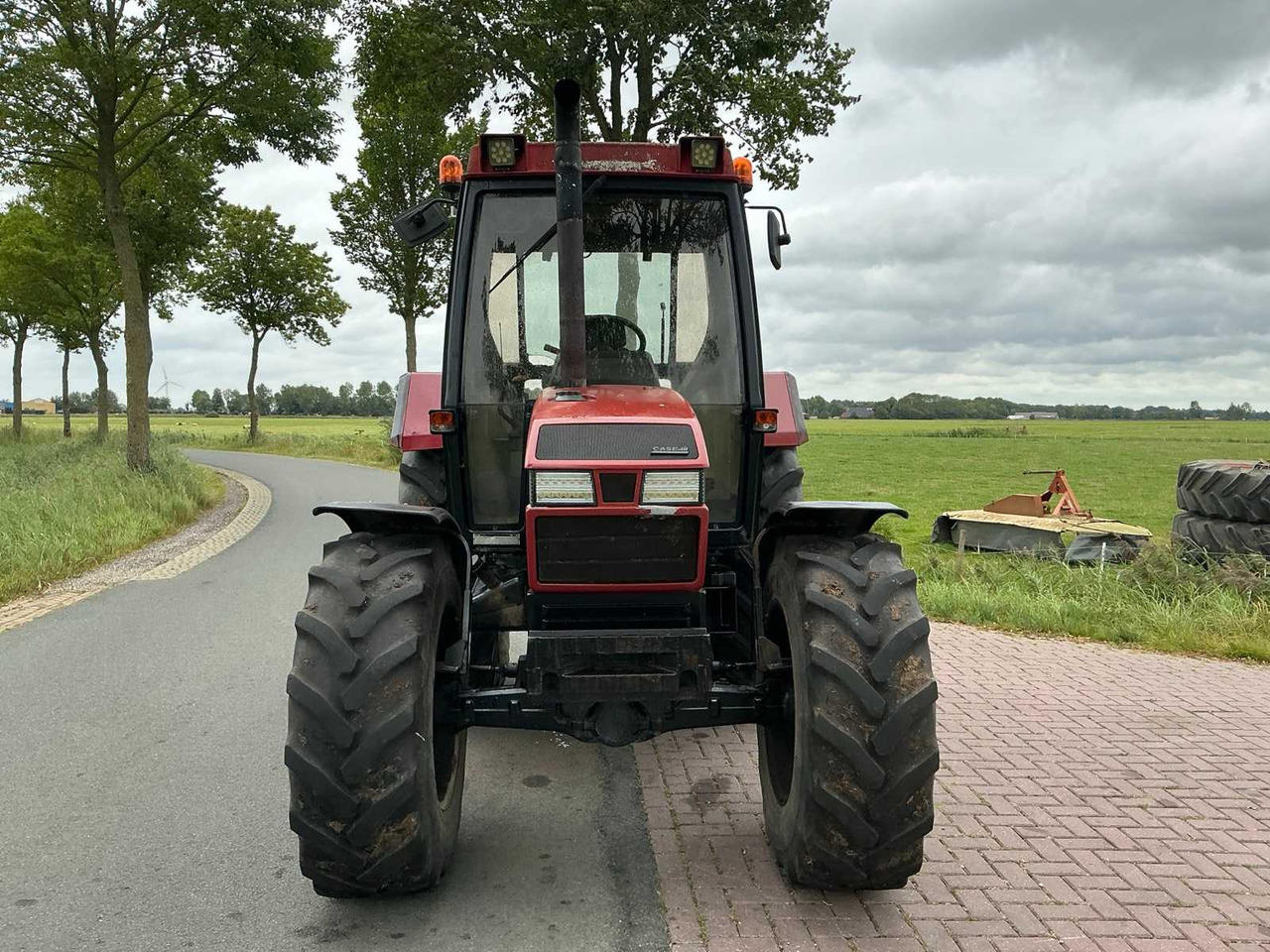 Case ih 4230 xl - Traktor: das Bild 4 Case ih 4230 xl - Traktor: das Bild 4