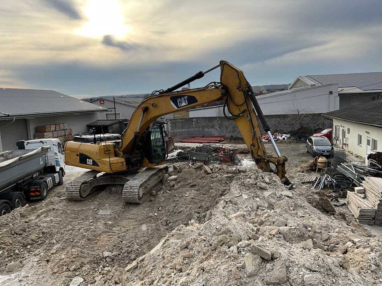 Caterpillar 324DLN - Kettenbagger: das Bild 1 Caterpillar 324DLN - Kettenbagger: das Bild 1