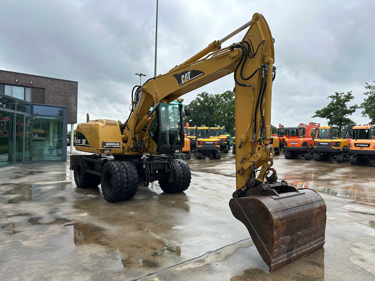 Caterpillar M313C - Mobilbagger: das Bild 3 Caterpillar M313C - Mobilbagger: das Bild 3