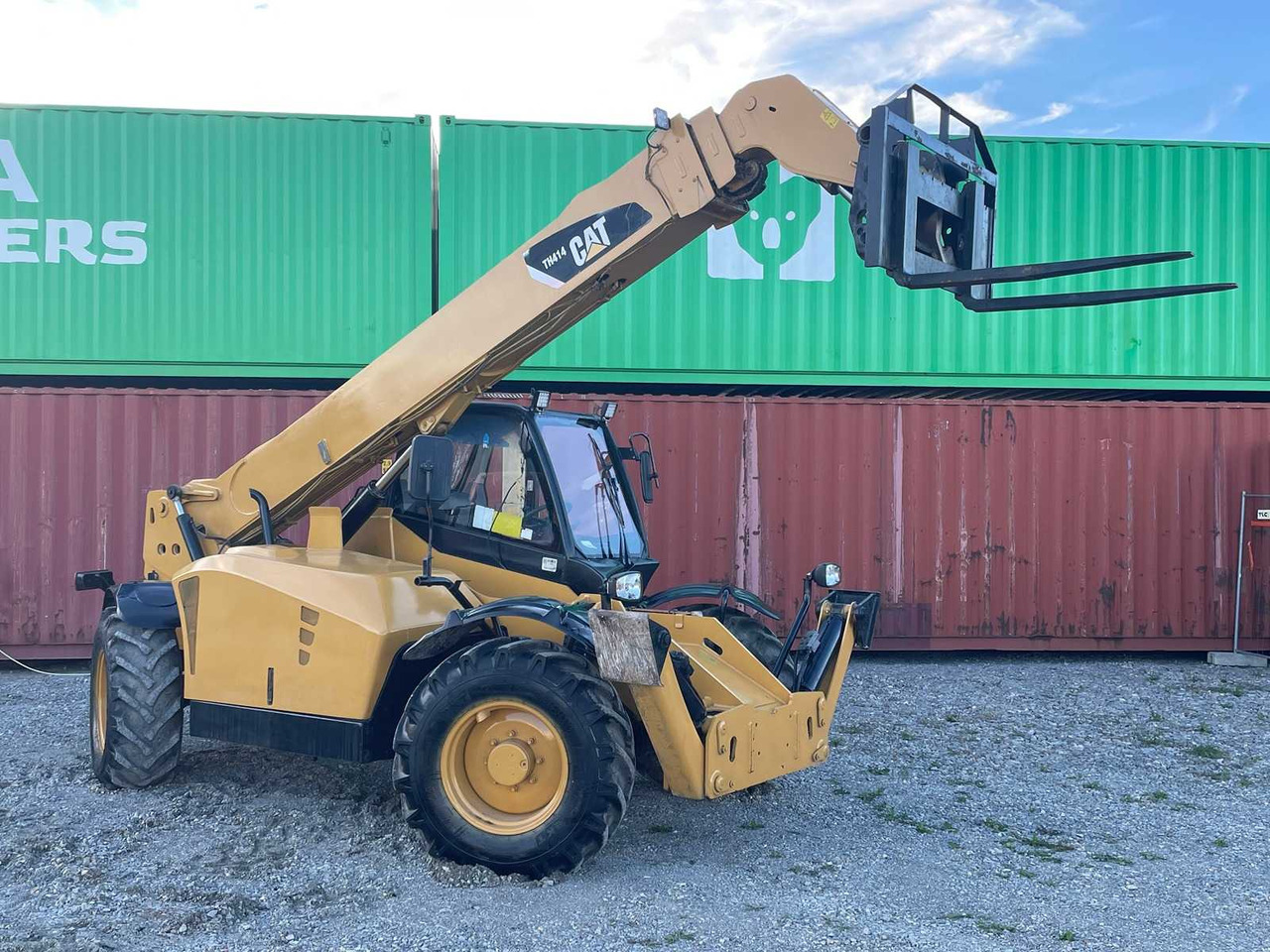 Caterpillar TH414 - Radlader: das Bild 3 Caterpillar TH414 - Radlader: das Bild 3