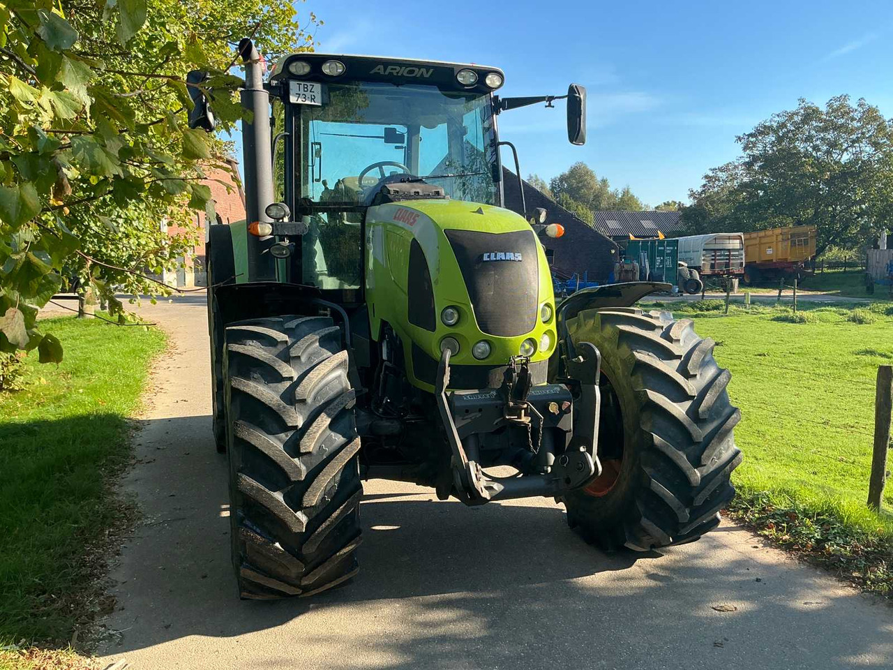 Claas 640 Arion A19 - Traktor: das Bild 2 Claas 640 Arion A19 - Traktor: das Bild 2