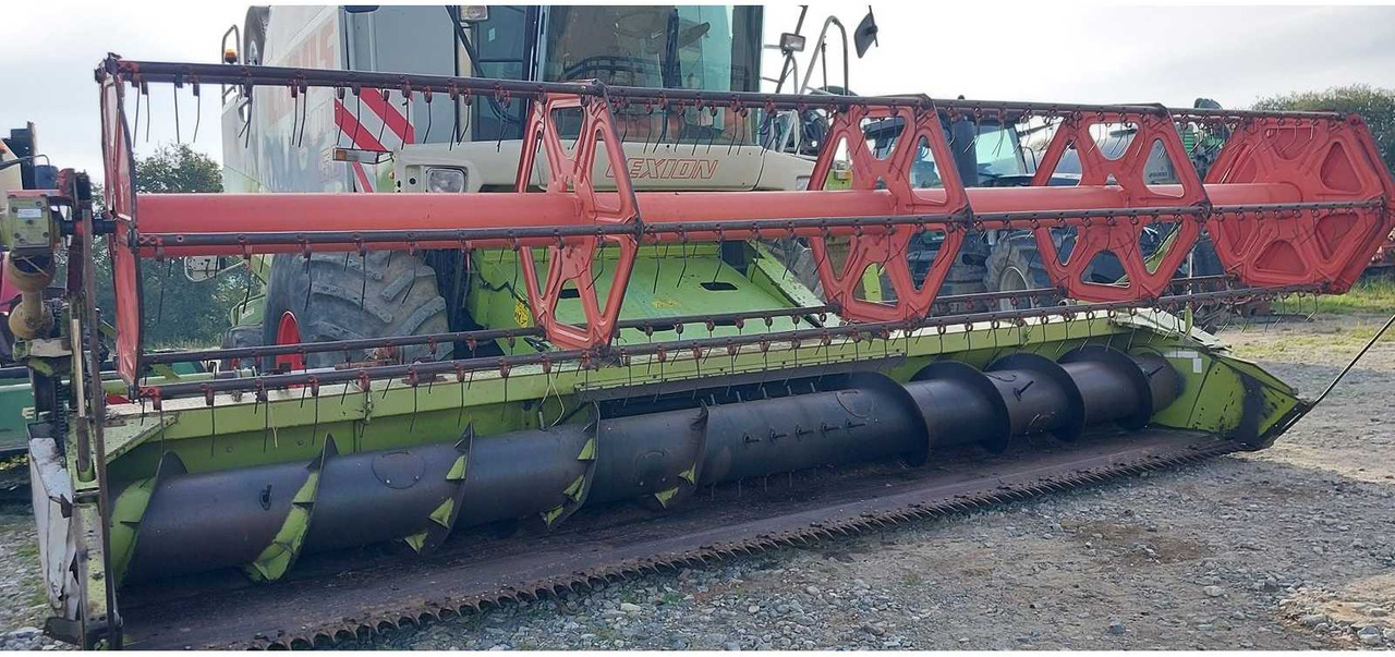 Claas V600 - Mähdrescher: das Bild 2 Claas V600 - Mähdrescher: das Bild 2