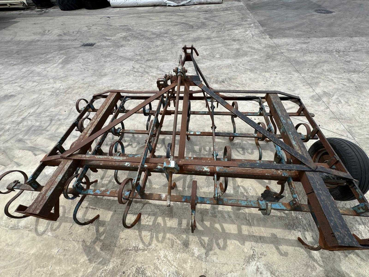 Grubber Cultivator: das Bild 6