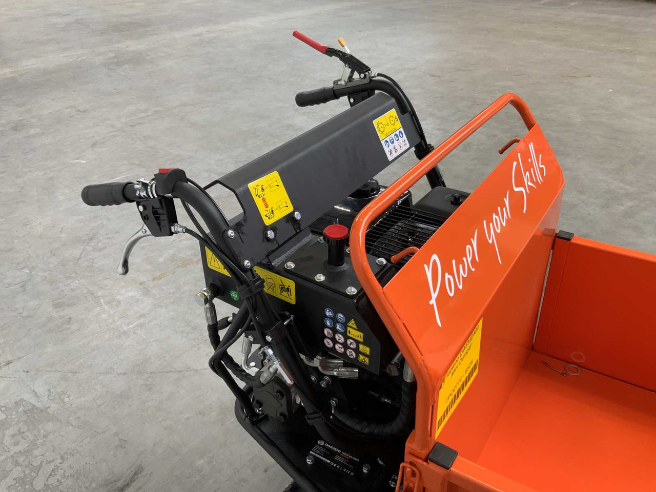 Mini-Kipper DAEWOO - 2025 - DWFMD500 - HYDRAULIC DUMPER PETROL: das Bild 10 Mini-Kipper DAEWOO - 2025 - DWFMD500 - HYDRAULIC DUMPER PETROL: das Bild 10