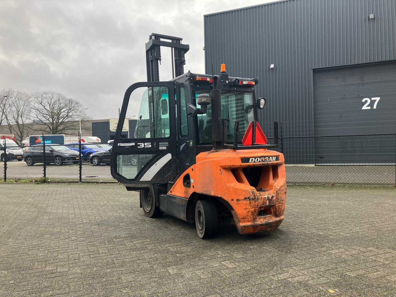 DOOSAN - D35C-7 - FORKLIFT - Gabelstapler: das Bild 5 DOOSAN - D35C-7 - FORKLIFT - Gabelstapler: das Bild 5