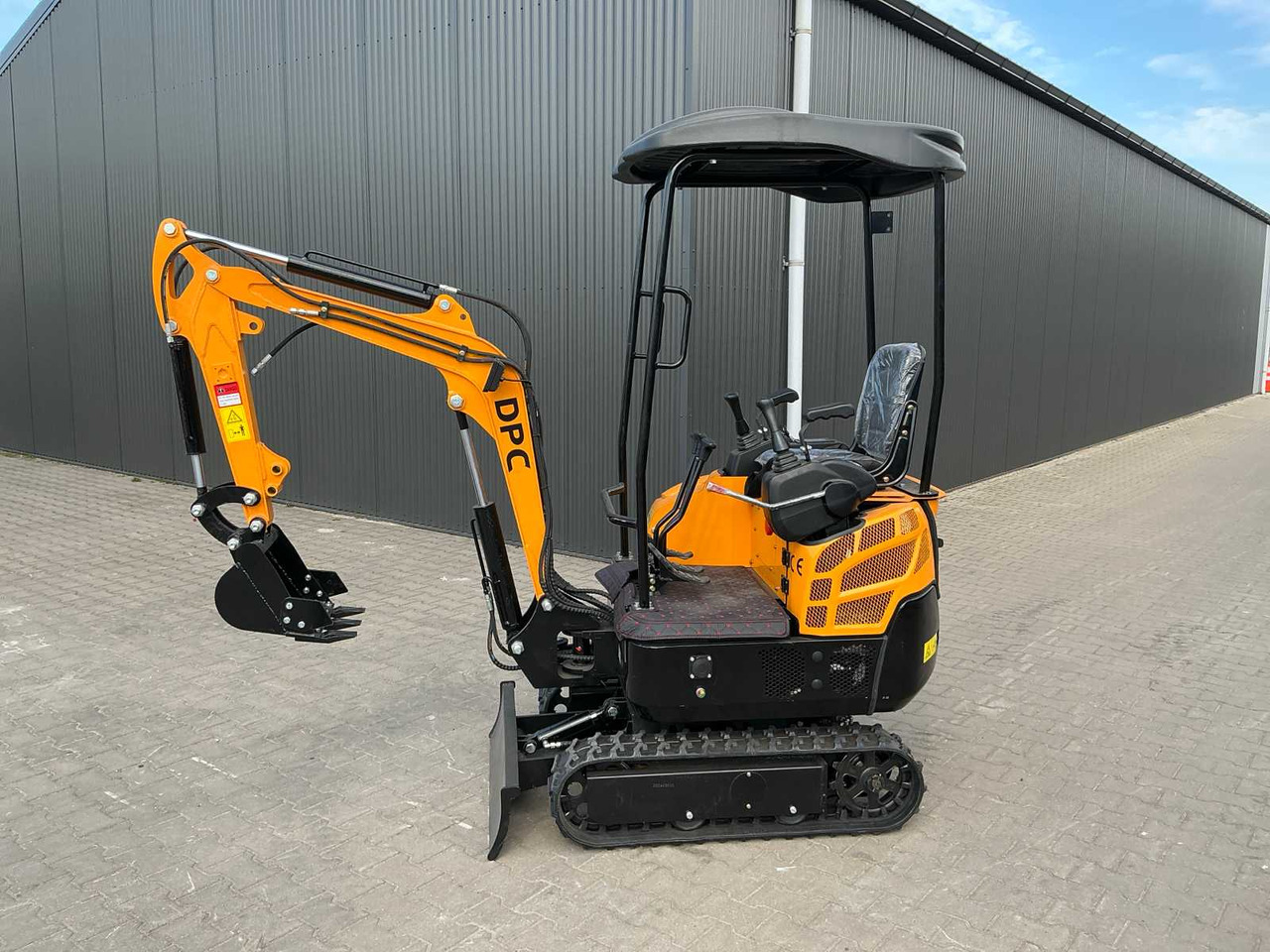 DPC HT15L Electric - Minibagger: das Bild 4 DPC HT15L Electric - Minibagger: das Bild 4