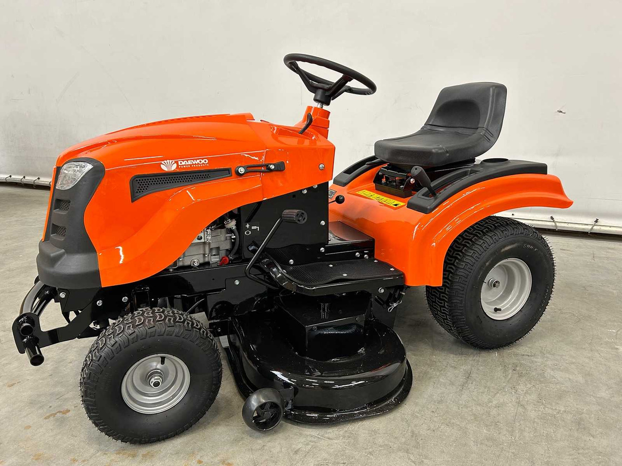 Daewoo DA1066HX - Rasenmäher: das Bild 2 Daewoo DA1066HX - Rasenmäher: das Bild 2