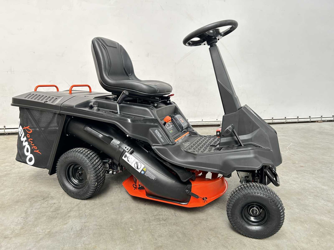 Daewoo DAXRM224 - Rasenmäher: das Bild 3 Daewoo DAXRM224 - Rasenmäher: das Bild 3